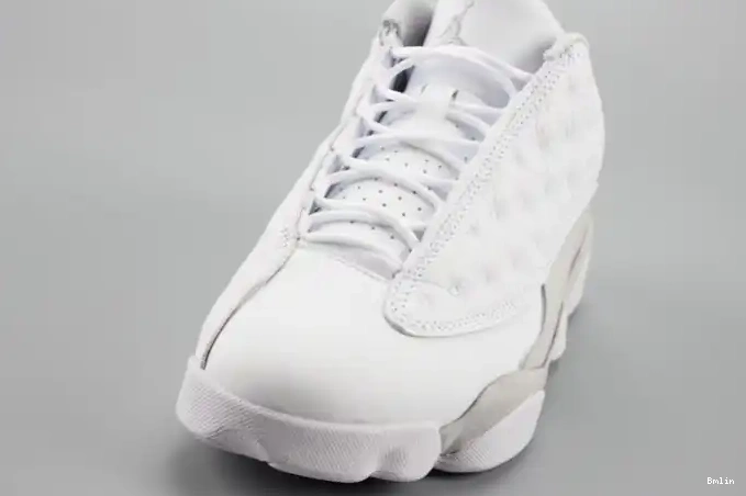 Boostmaster lin LowPure Air 310810-100 mens Money Jordan 13 white 0524